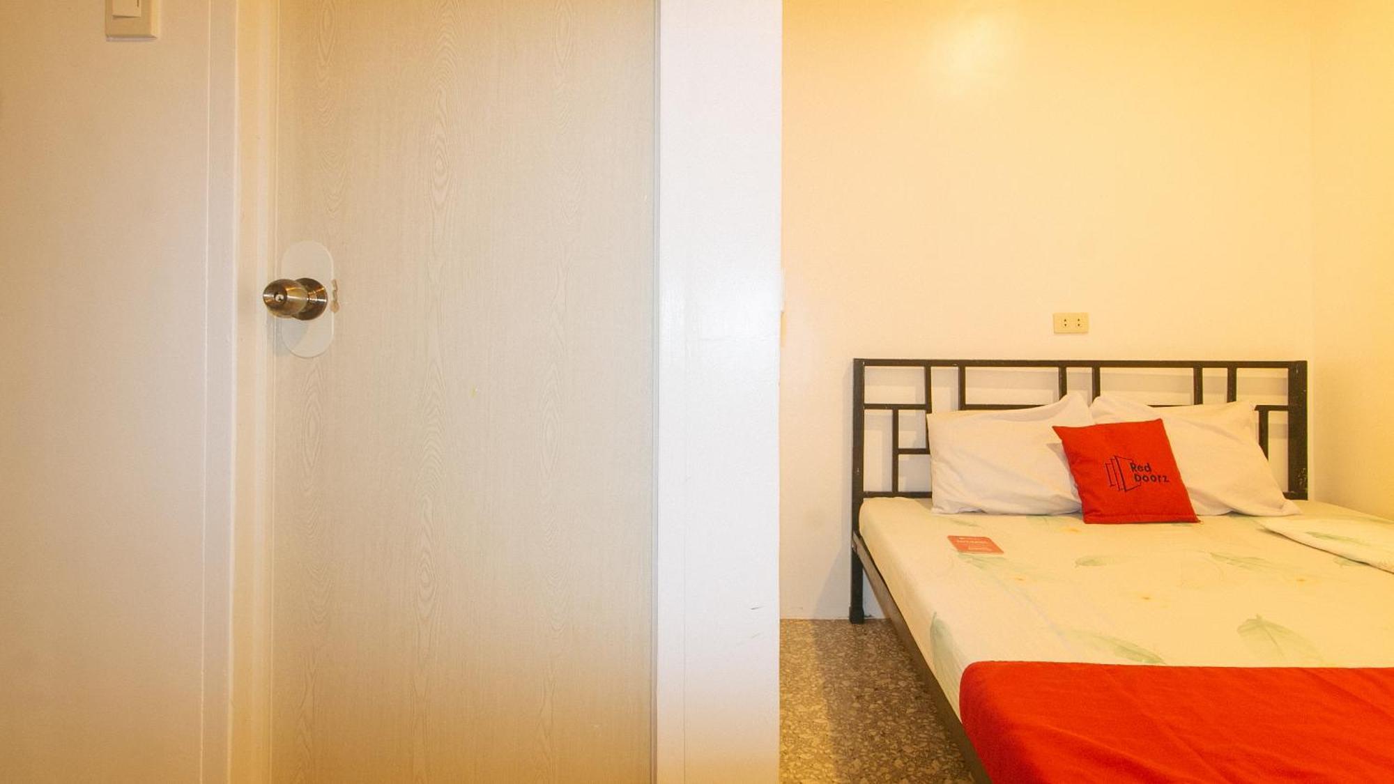 Hotel Reddoorz @ Recson Boracay