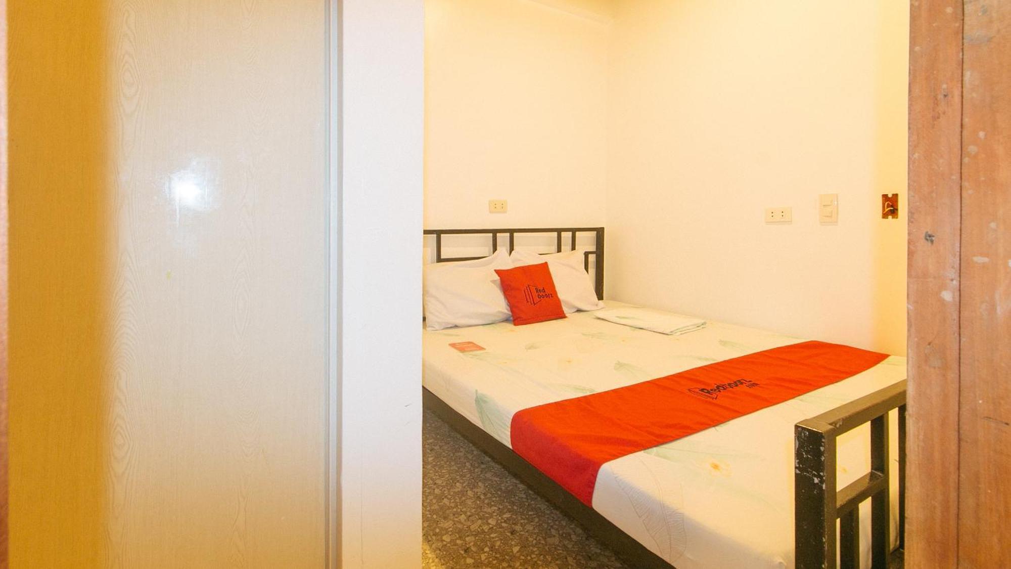 Hotel Reddoorz @ Recson Boracay Balabag (Boracay)