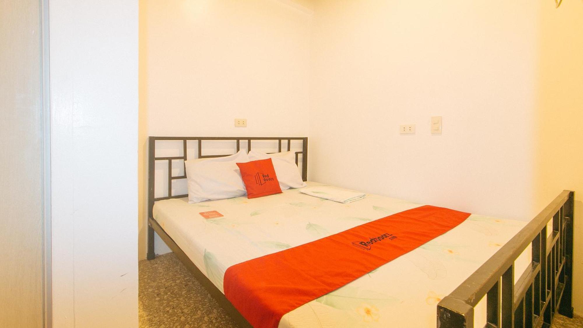 Hotel Reddoorz @ Recson Boracay